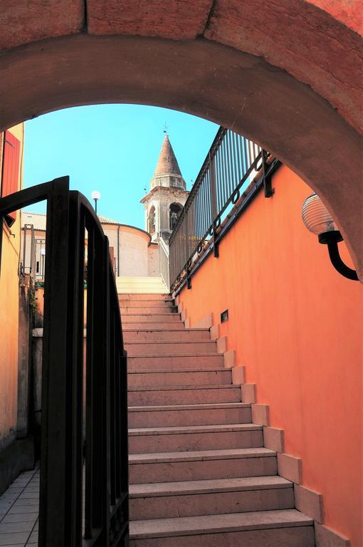 Domus Romanae In Centro Storico Peschiera del Garda Buitenkant foto